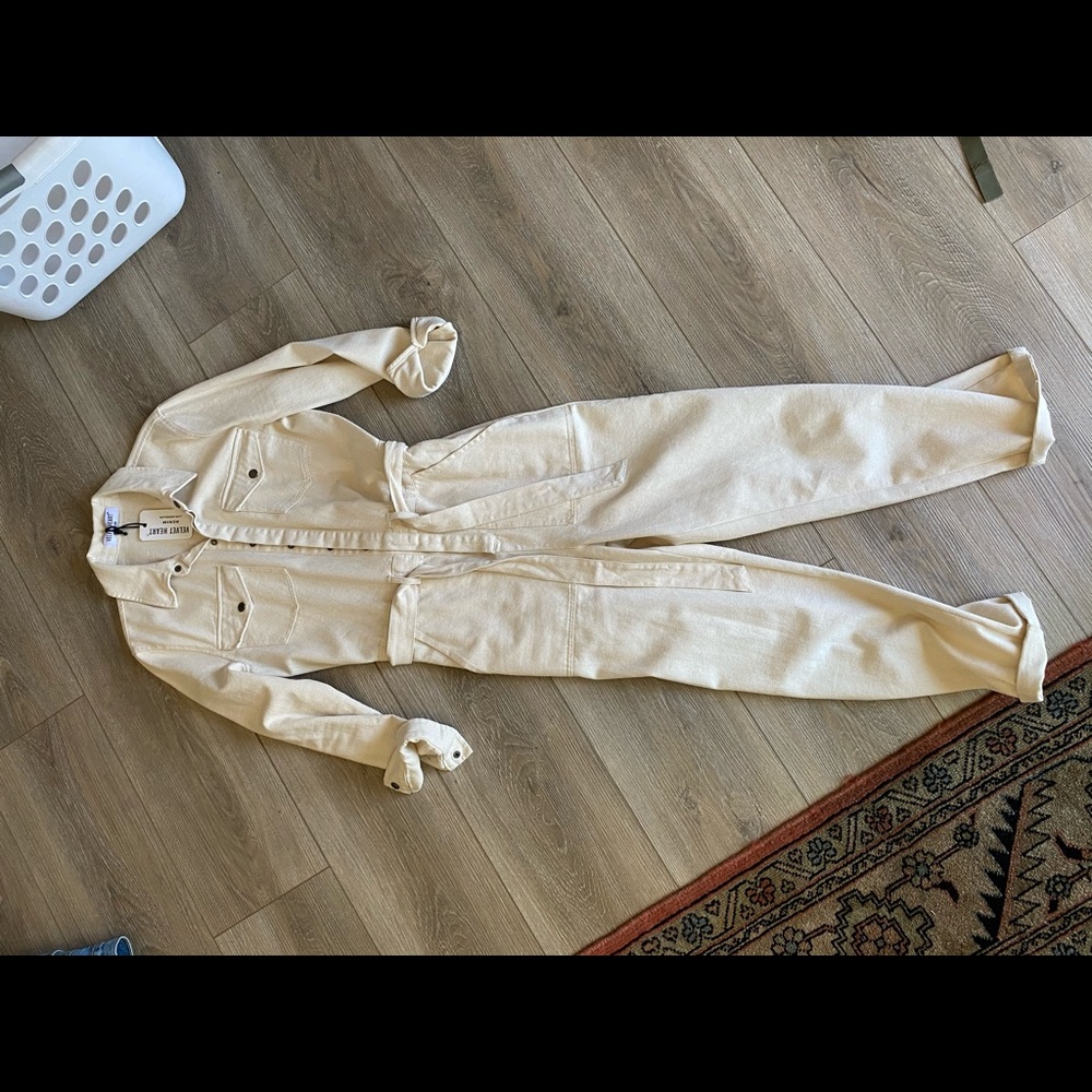 JUMPSUIT - Picture 7 of 11